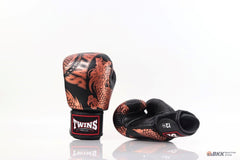 Twins Special [FBGV-49] Dragon Boxing Gloves