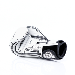 Twins Special [FBGVL3-66] ''Comic'' Boxing Gloves