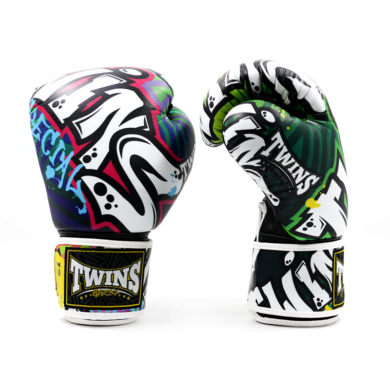 Twins Special [FBGVL4-68] ''Graffiti'' Boxing Gloves