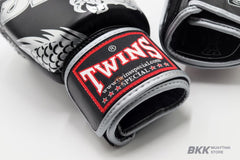 Boxing Gloves Twins Special [FBGV-49] Dragon Silver/Black
