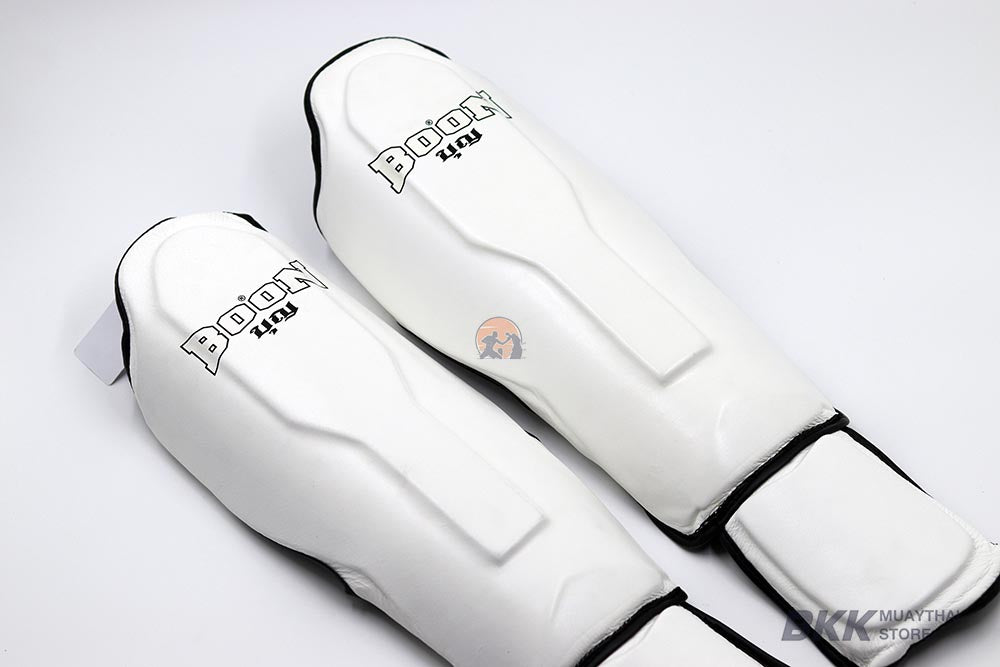 Boon [SPWH] Shin Guards White