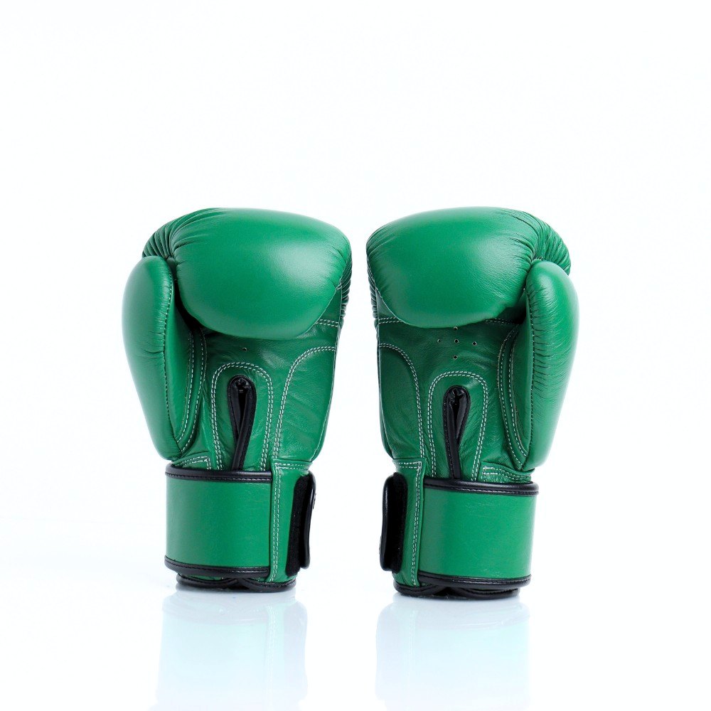 THAISMAI [BG124] Muay Thai Boxing Gloves Green