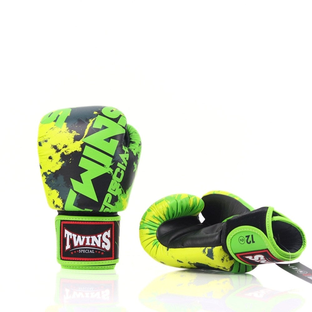 Twins Special [FBGVL3-61] ''Candy Green'' Boxing Gloves