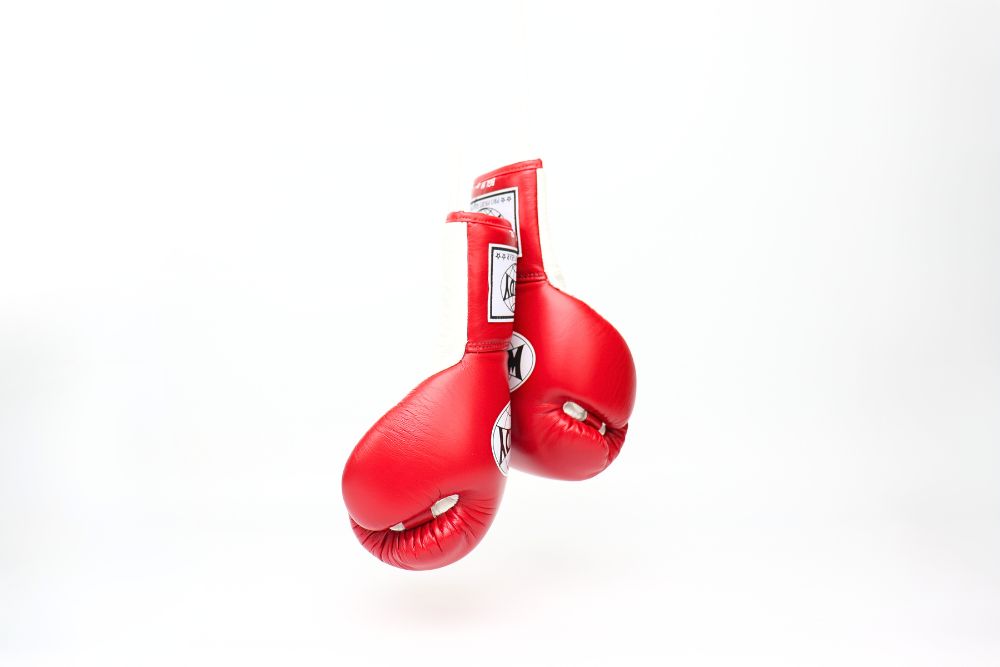 Windy [BGL] Lace Up Boxing Gloves Red/White
