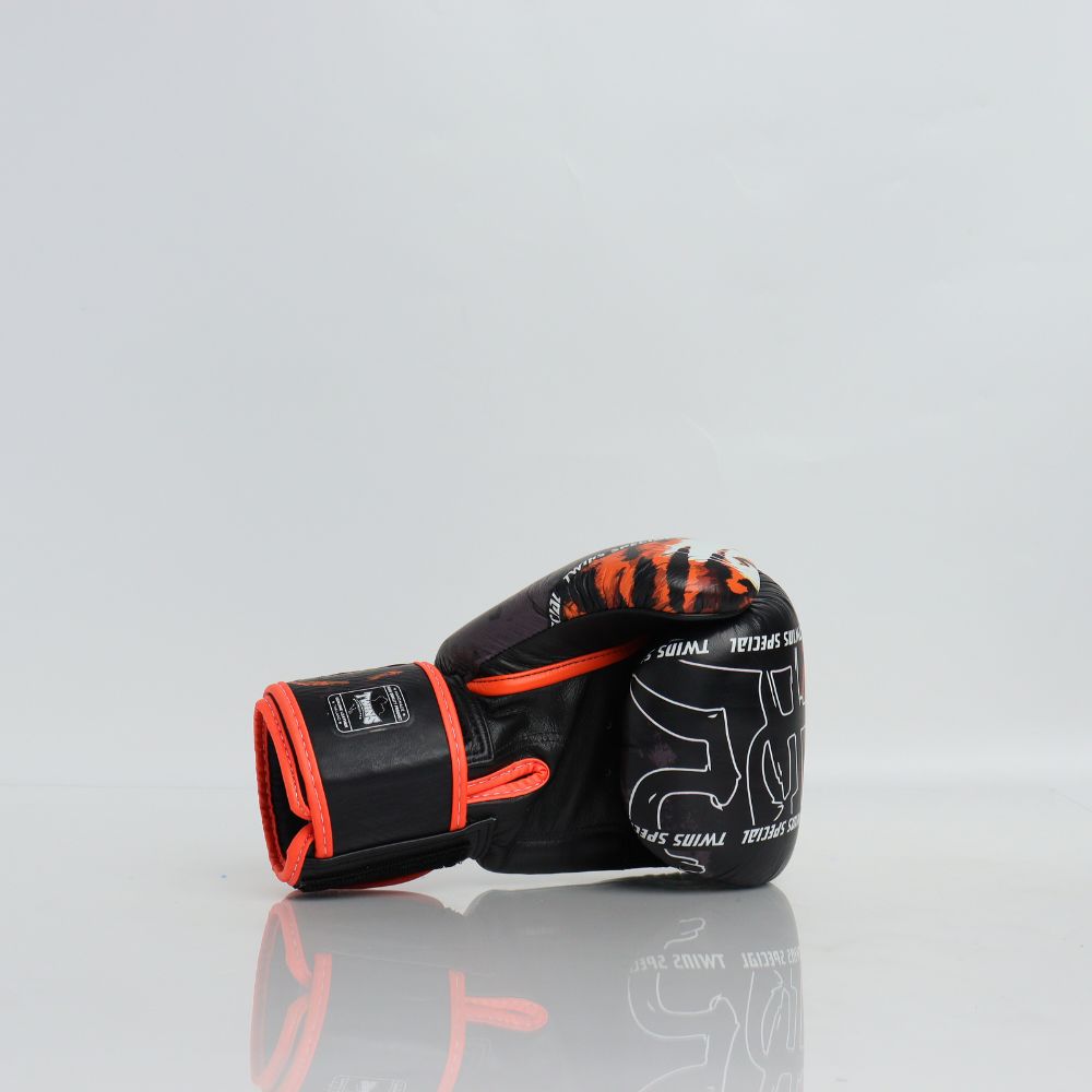 Twins Special [FBGVL3-60] ''Payak'' Boxing Gloves