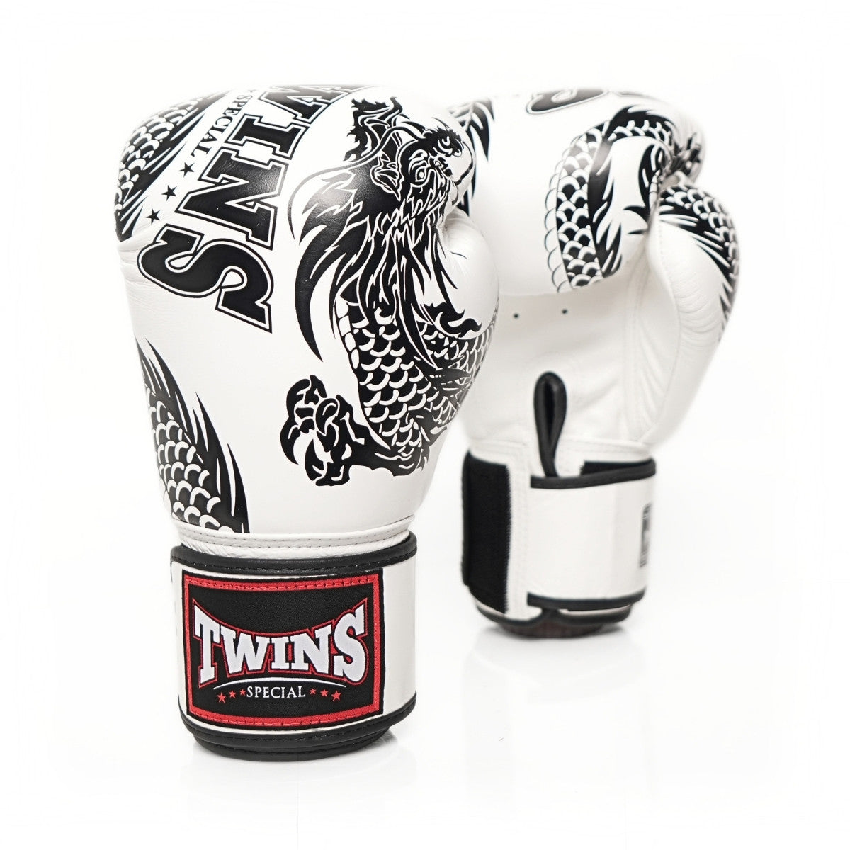 Twins Special [FBGV4-49] Dragon Boxing Gloves