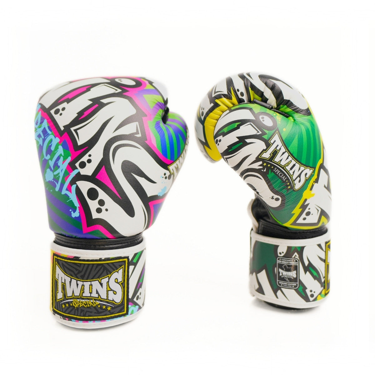Twins Special [FBGVL4-68] ''Graffiti'' Boxing Gloves
