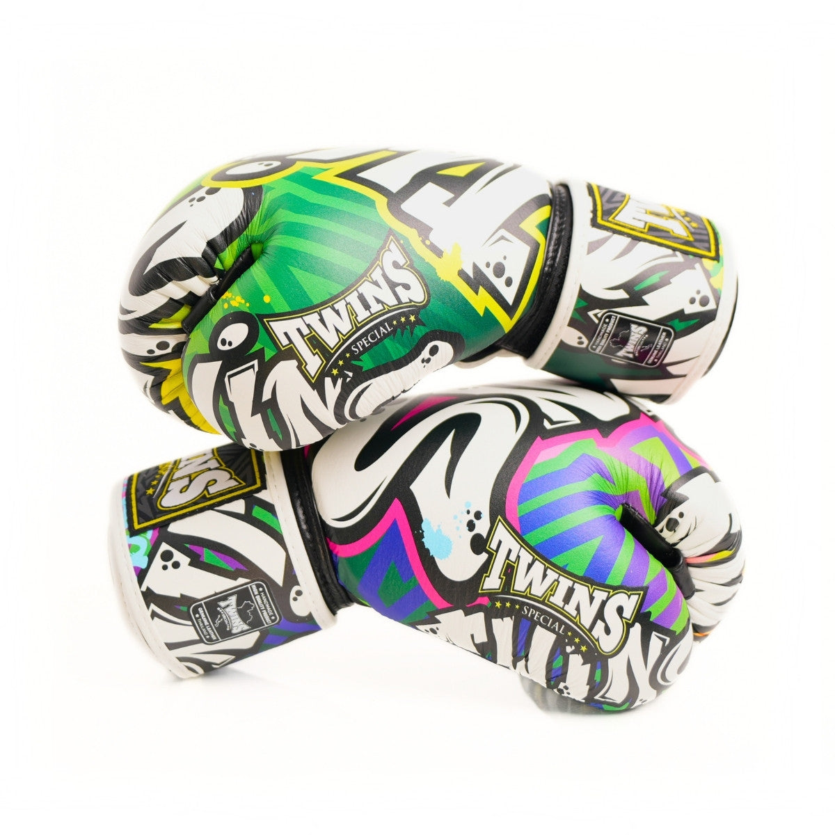 Twins Special [FBGVL4-68] ''Graffiti'' Boxing Gloves