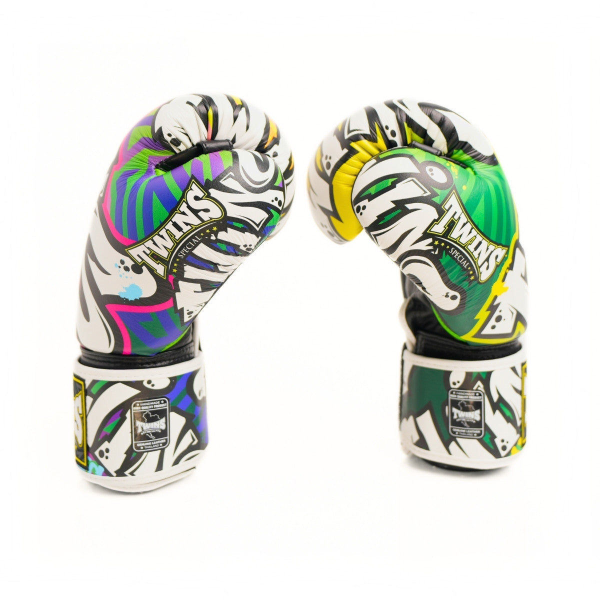 Twins Special [FBGVL4-68] ''Graffiti'' Boxing Gloves