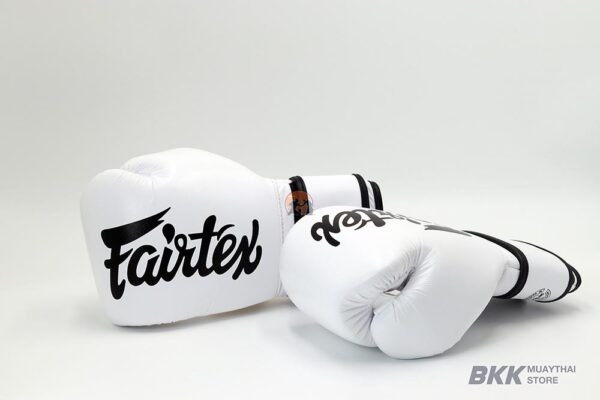 Fairtex [BGV14] Boxing Gloves White