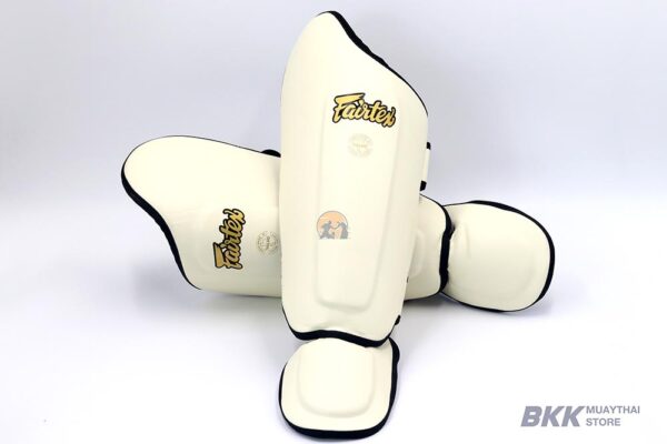 Ultimate Shin Pads Fairtex [SP8] White