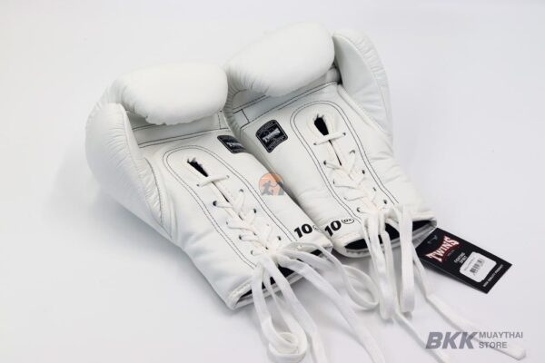 Twins Special [BGLL-1] Lace Up Boxing Gloves Back - White