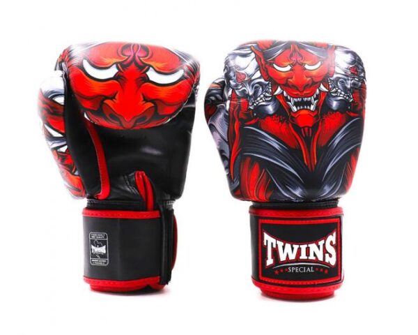 Twins Special [FBGVL3-58] ''Kabuki'' Gloves - Front-Back